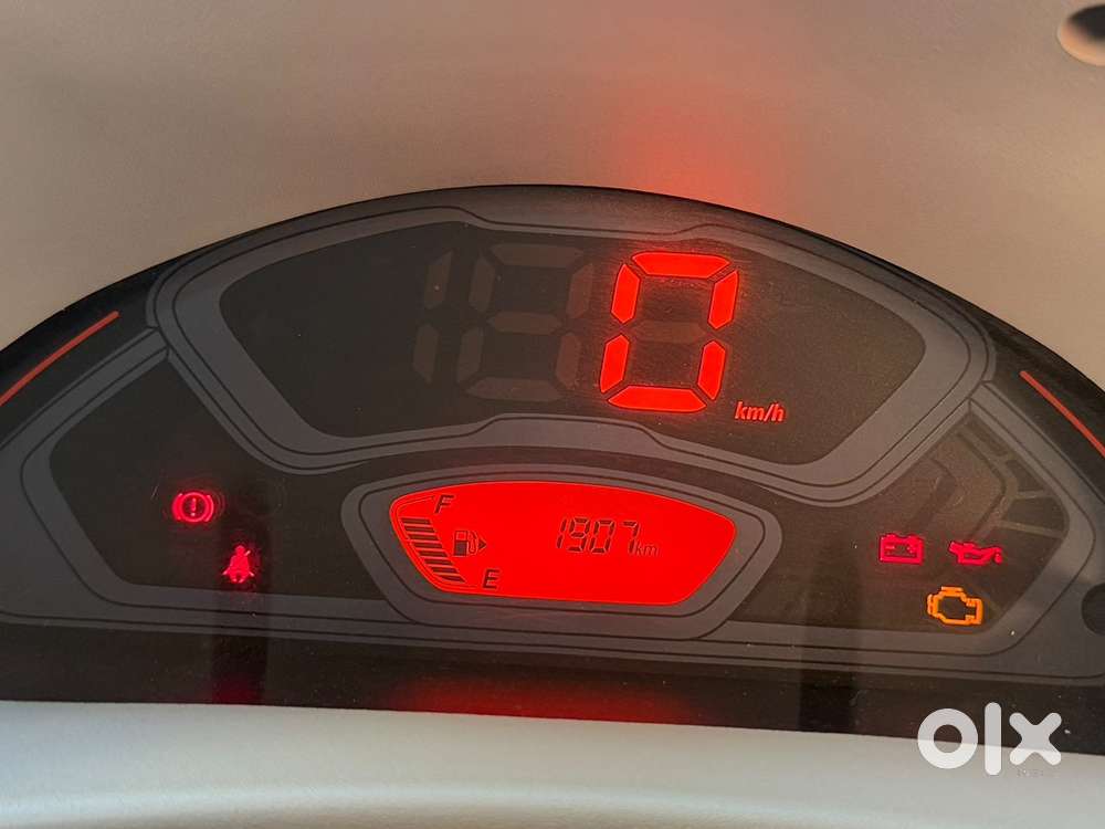Maruti Eeco Petrol 2026
