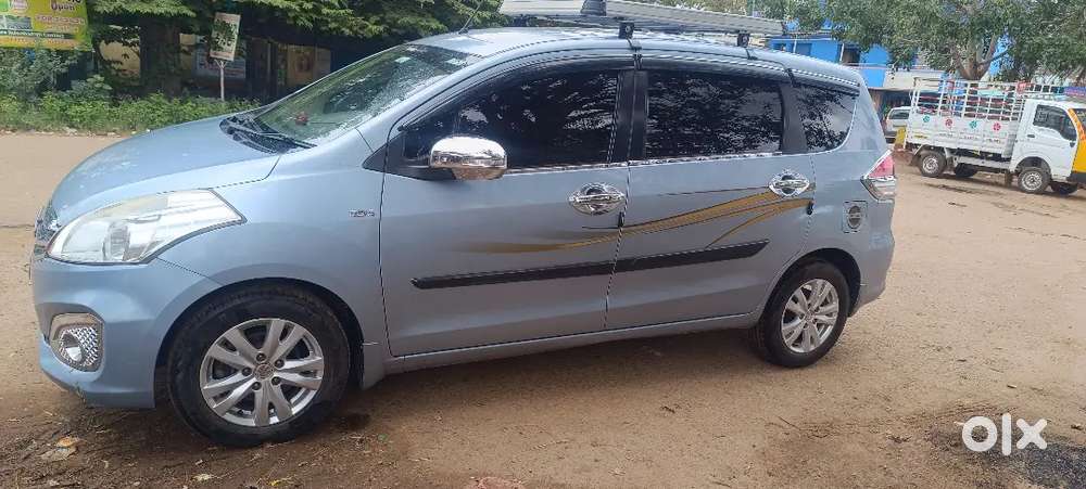 Maruti Suzuki Ertiga 2016 Diesel 120000 Km Driven