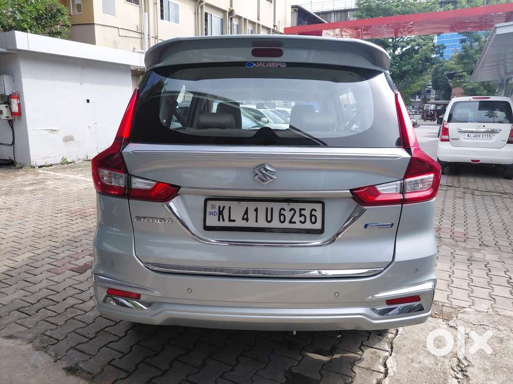 Maruti Suzuki Ertiga Vxi Shvs At, 2024, Petrol