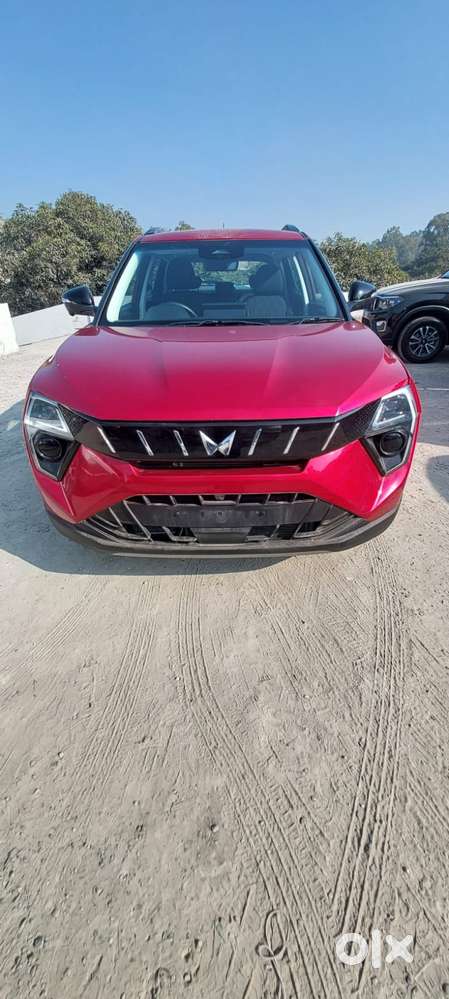 Mahindra Xuv 3xo Ax5 Pm At, 2024, Petrol