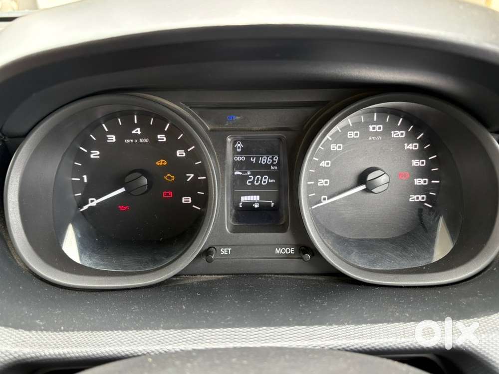 Tata Tiago Petrol 2018 Year