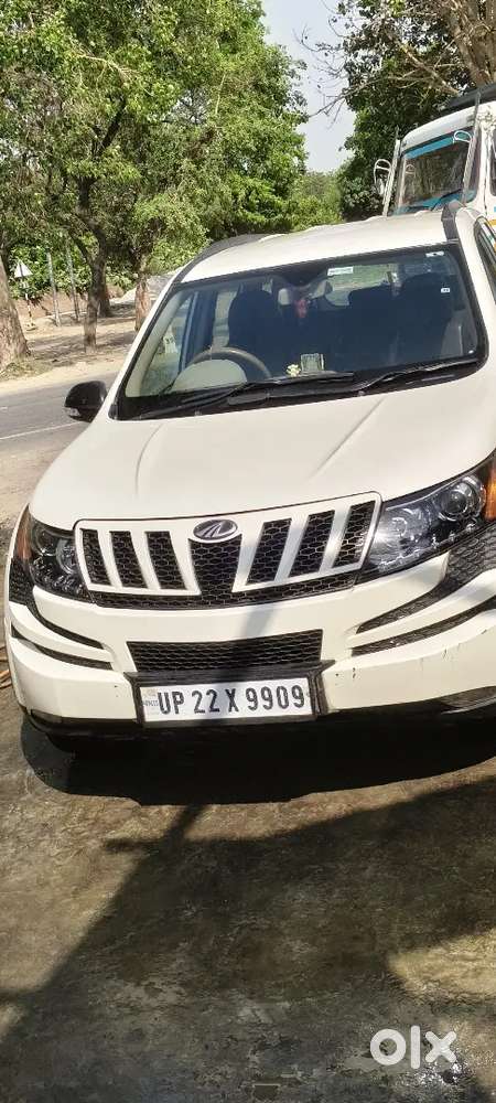 Mahindra Xuv500 Lene Bale Hi Massage Kare