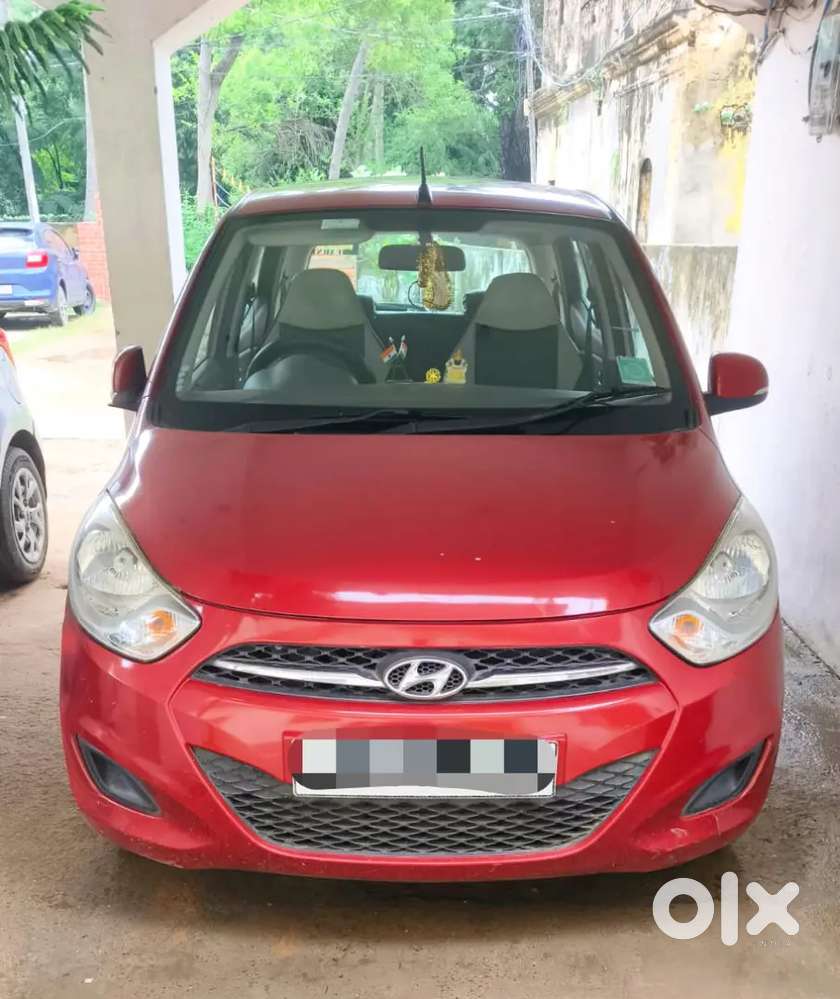 Hyundai I10 Sportz 2012