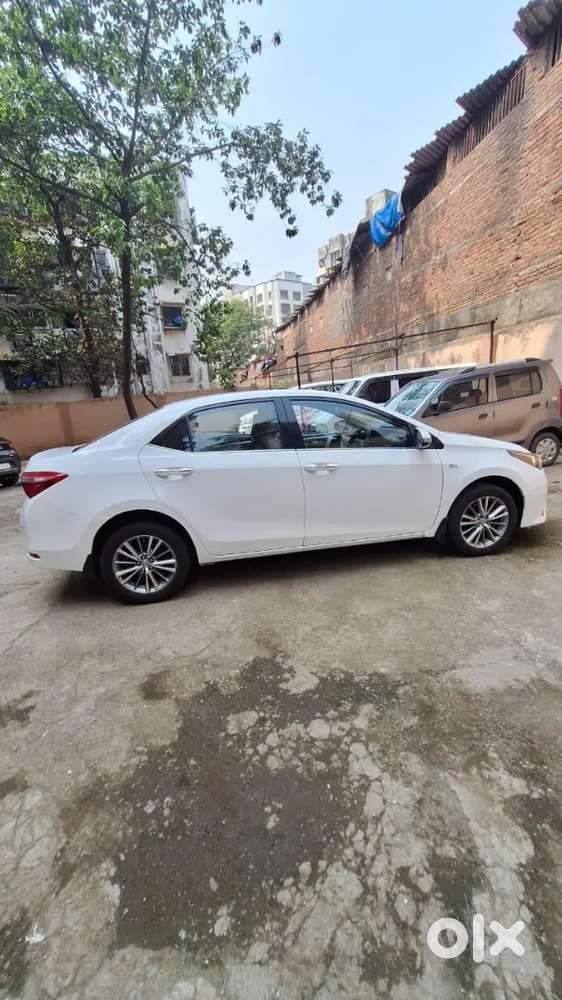 Toyota Corolla Altis 2015 Petrol 70000 Km Driven