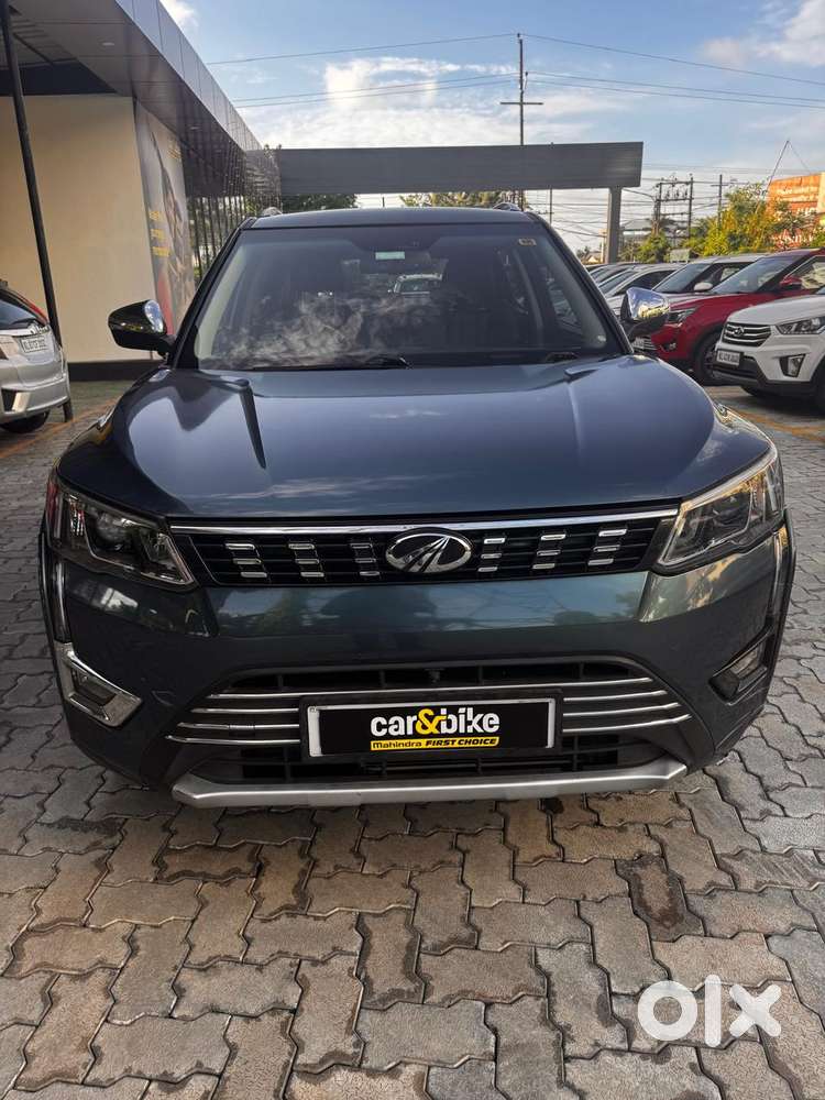 Mahindra Xuv300 W8 Option, 2019, Petrol