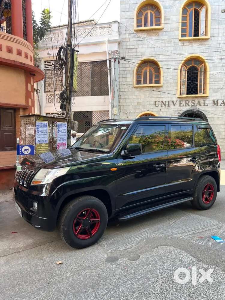 Mahindra Tuv 300 2017