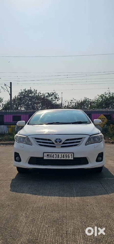 Toyota Corolla Altis 2011