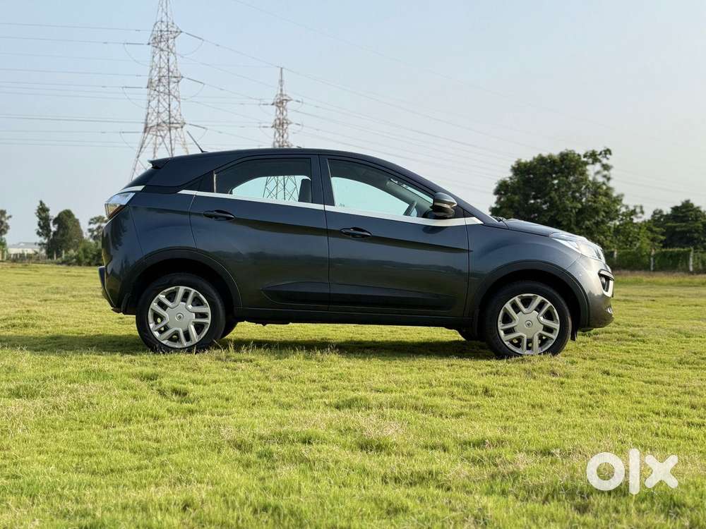 Tata Nexon 1.5 Revotorq Xm (s), 2017, Diesel