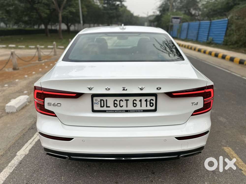 Volvo S60 T4 Inscription, 2021, Petrol