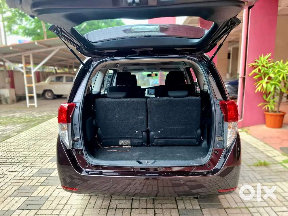 Toyota Innova Crysta G4, 2017, Excellent Condition