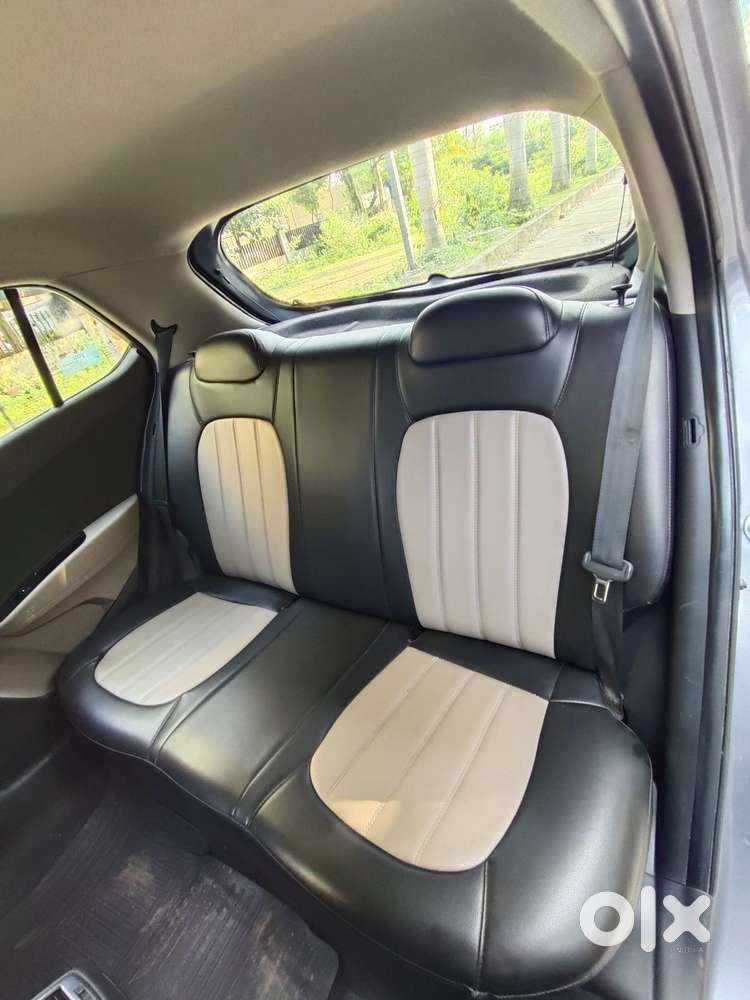 Hyundai Grand I10 Sportz, 2016, Petrol
