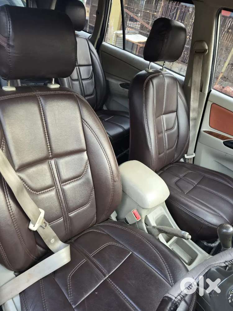 Toyota Innova 2013