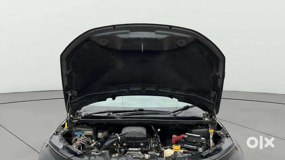Tata Nexon Pure (s) 1.2 Petrol 6amt, 2024, Petrol