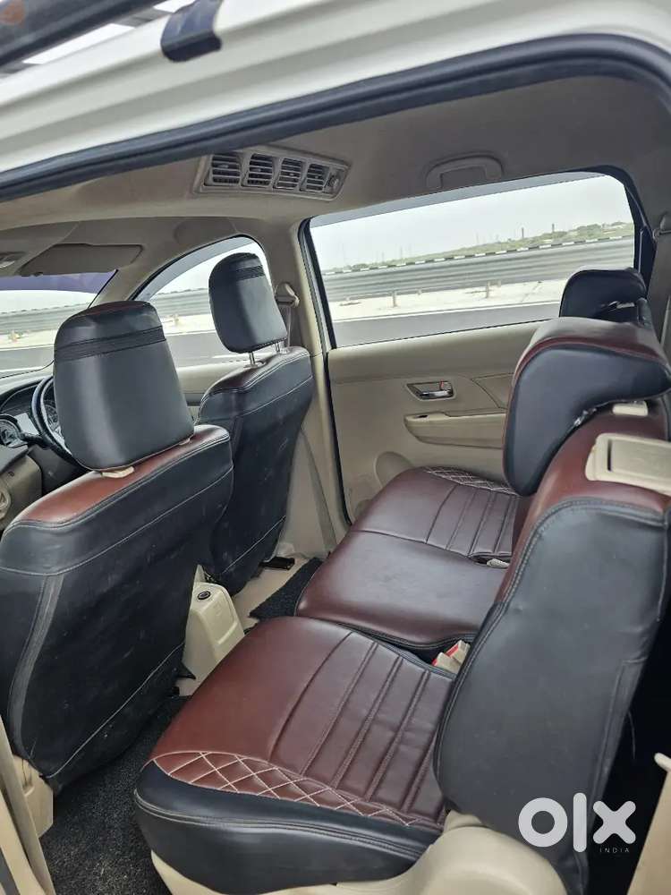 Maruti Suzuki Ertiga Vxi 2025