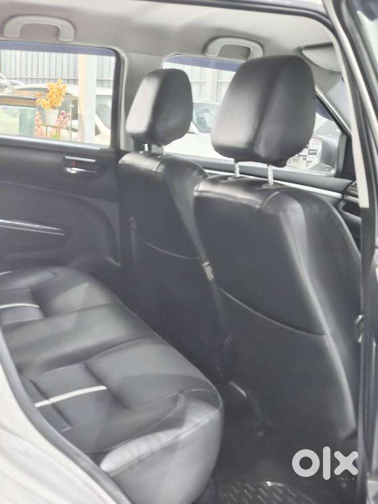 Maruti Suzuki Swift Vxi 1.2 Abs Bs-iv, 2011, Petrol