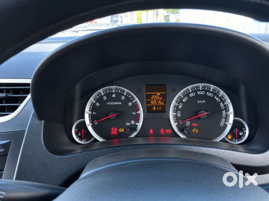 Maruti Suzuki Swift 1.2 Vxi (o), 2015, Petrol