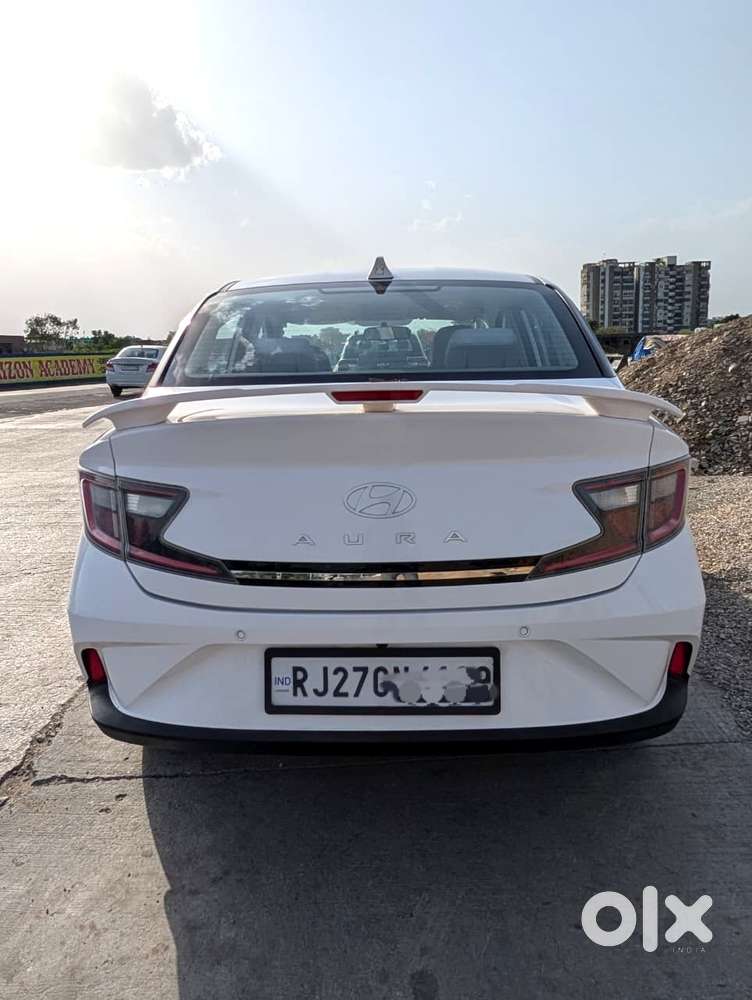 Hyundai Aura 1.2 Sx Cng, 2024, Cng & Hybrids