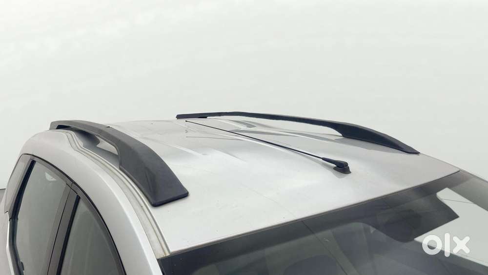 Renault Triber Rxt, 2022, Petrol
