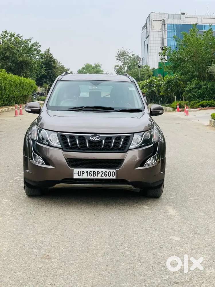 Mahindra Xuv500 W10 Fwd 2017 Diesel Auto Sunroof 1st Owner Top Model
