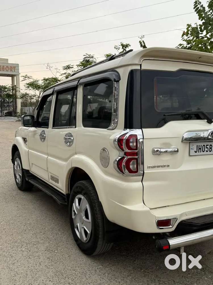 Mahindra Scorpio 2018