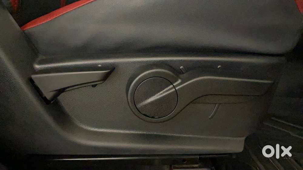 Mahindra Thar Lx 4-str Hard Top At, 2021, Petrol