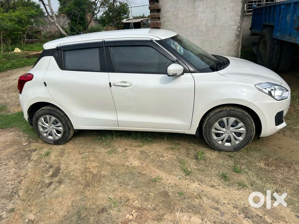 Maruti Suzuki Swift Petrol 2023