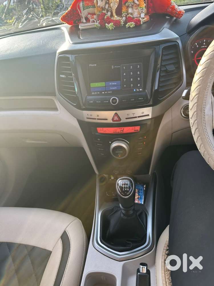 Mahindra Xuv300 Petrol 2021