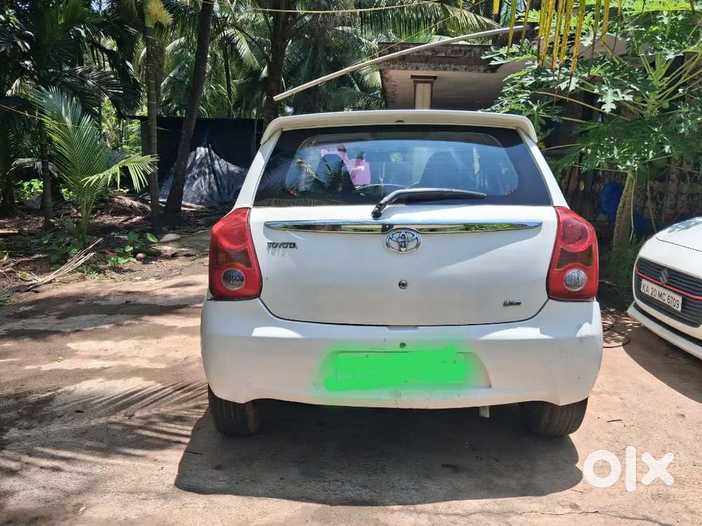 Toyota Etios Liva 2011