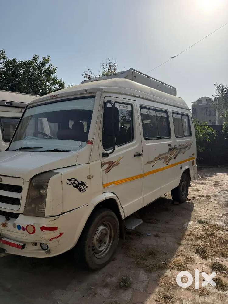 Force Motor 12 Seater Ac Good Condition