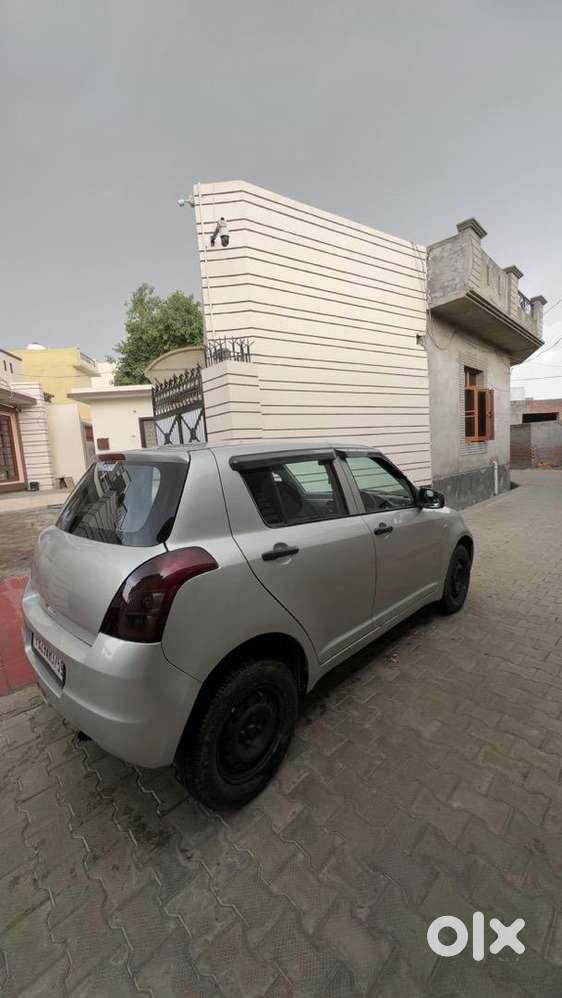 Maruti Suzuki Swift 2010 Petrol Good Condition