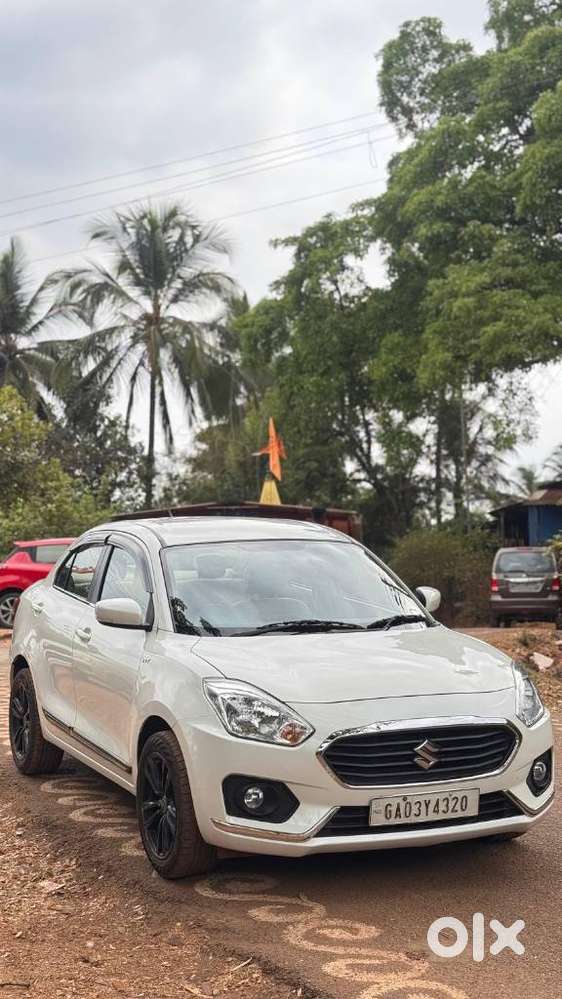 Maruti Suzuki Swift Dzire 1.2 Vxi Bsiv, 2018, Petrol