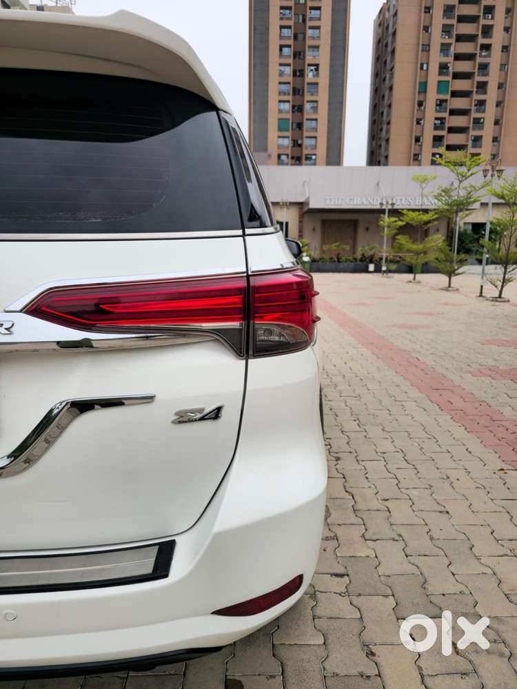 Toyota Fortuner 4x4 At 2.8 Diesel, 2019, Diesel