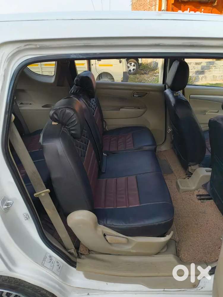 Maruti Suzuki Ertiga 2013 Diesel 160000 Km Driven