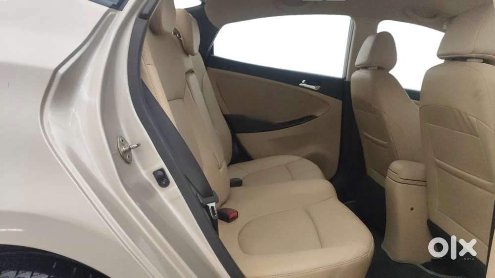 Hyundai Verna Fluidic 1.6 Vtvt Sx, 2012, Petrol