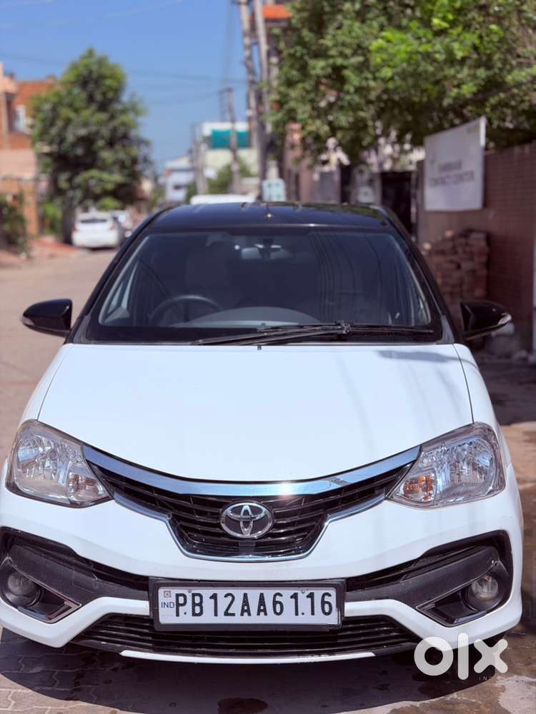 Toyota Etios Liva 2016 Diesel 90000 Km Driven