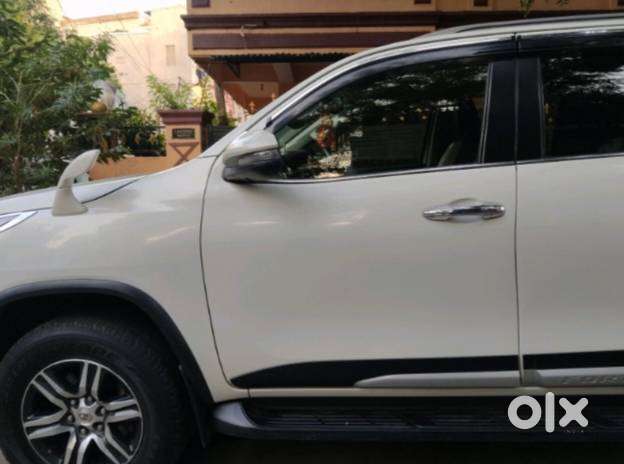 Toyota Fortuner Diesel 2019