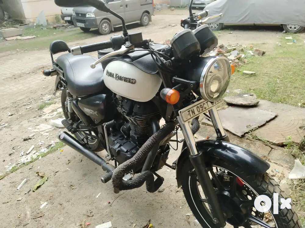 Royal enfield thunderbird 350x best sale black colour