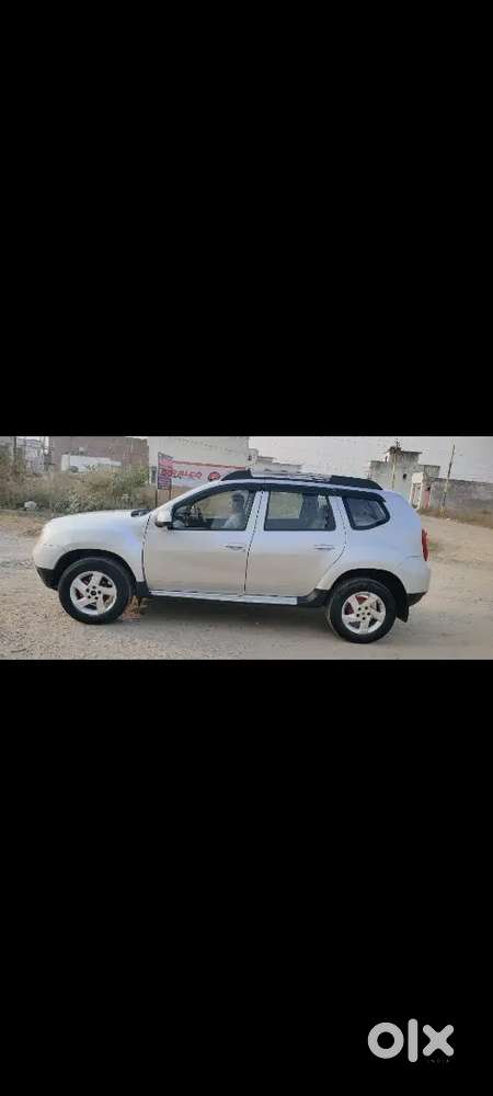 Duster 2013 Model All Parts And Paint Original