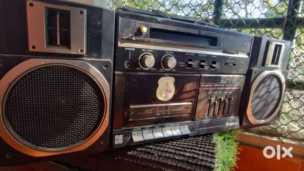 Vintage Radio system with Cassette tape 1970 model. TVs, Video