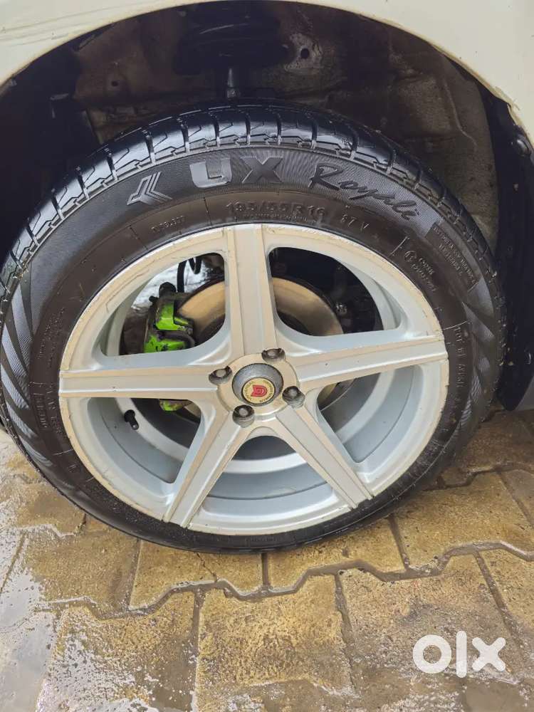 Maruti Suzuki Swift 2013 Cng & Hybrids Vip Number(8484) & 17inch Alloy