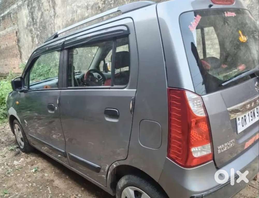 Maruti Suzuki Wagon R 1.0 Year 2012