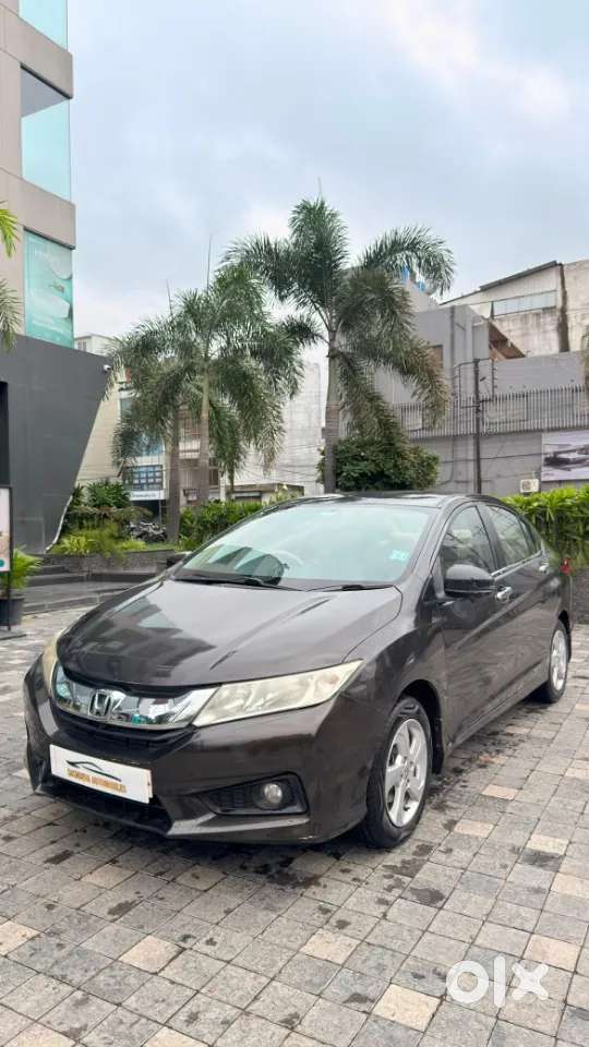 Honda City 1.5 V 4th Gen I-vtec Mt, 2015, Petrol