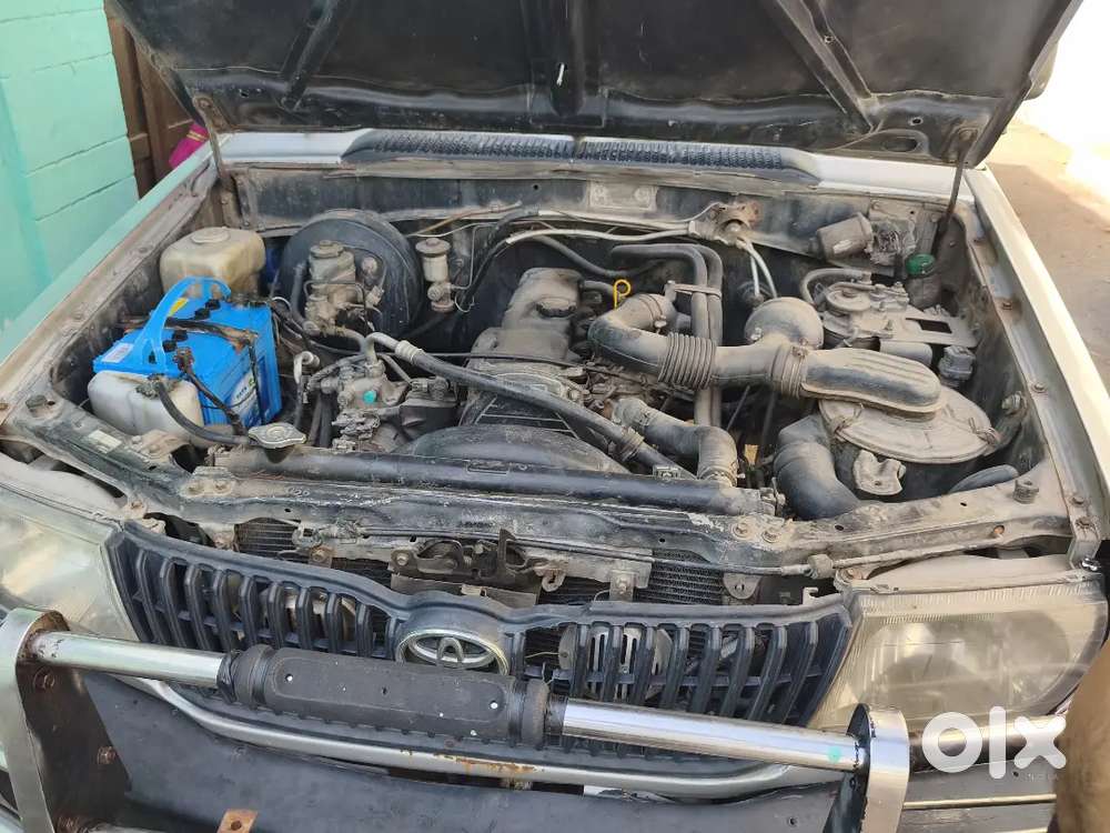 Toyota Qualis 2003 Model Power Steering 4 Mrf New Tyers 1 Stephni