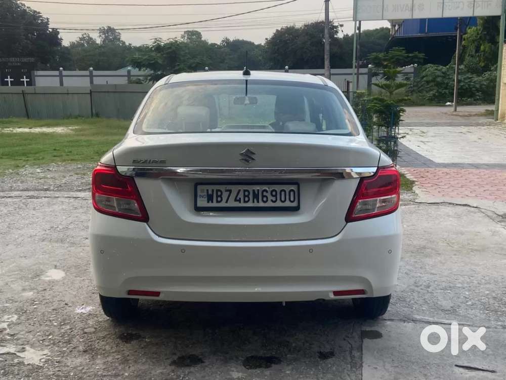 Maruti Suzuki Dzire 1.2 Vxi, 2023, Petrol
