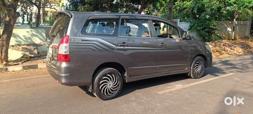 Toyota Innova, 2014, Diesel