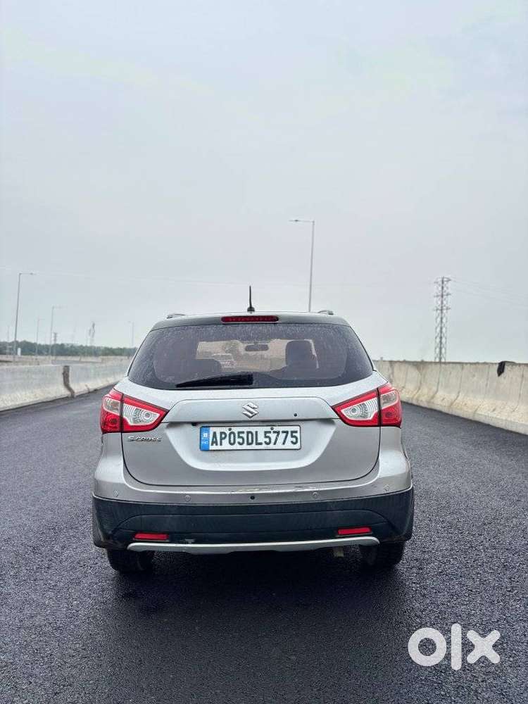 Maruti Suzuki S Cross Zeta Shvs, 2016, Diesel