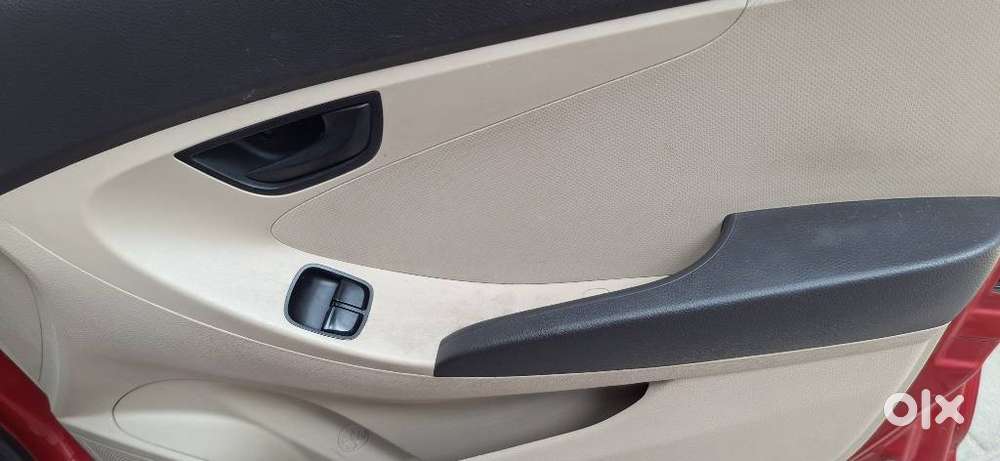Hyundai Eon Era +, 2016, Petrol