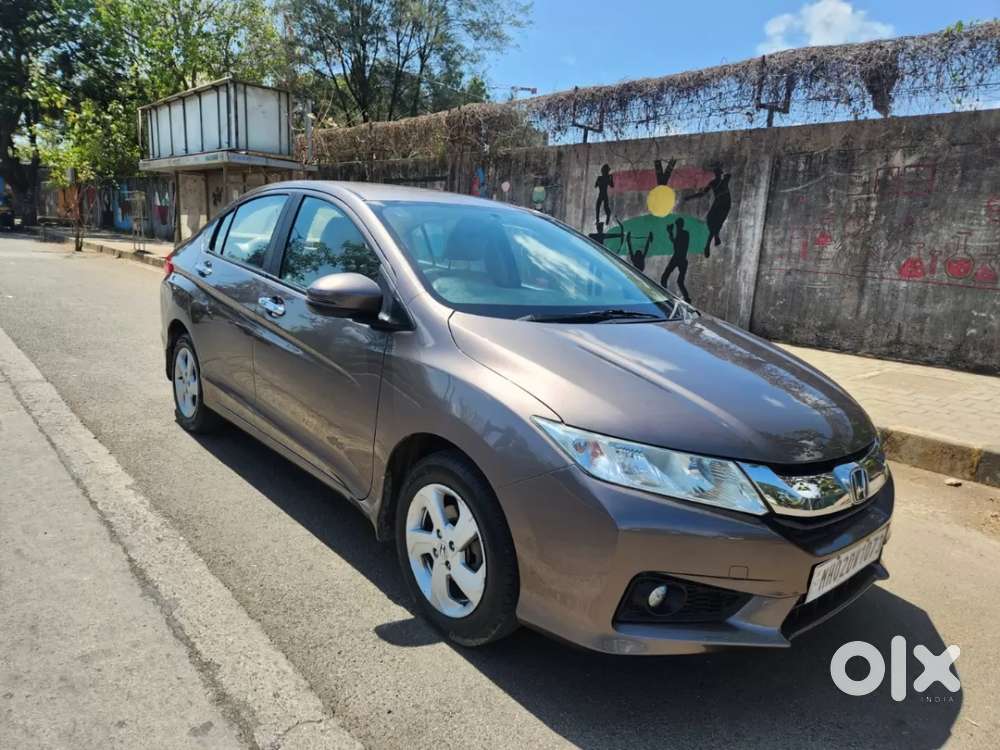 Honda City 1.5 V 4th Gen I-vtec Mt, 2015, Petrol
