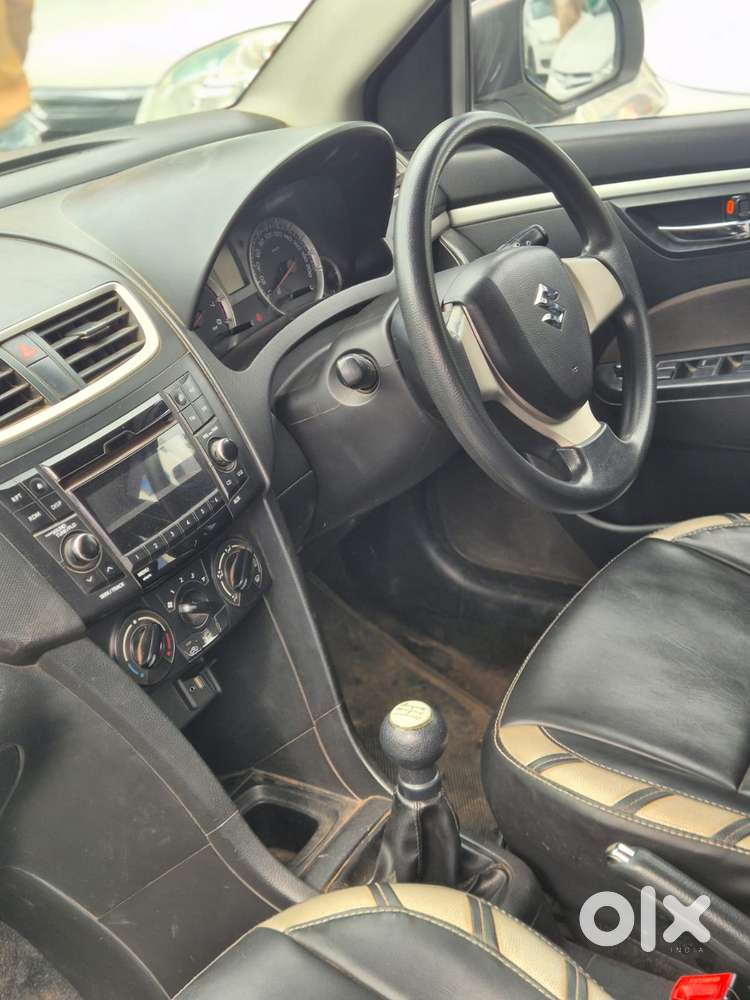 Maruti Suzuki Swift Vxi, 2016, Petrol