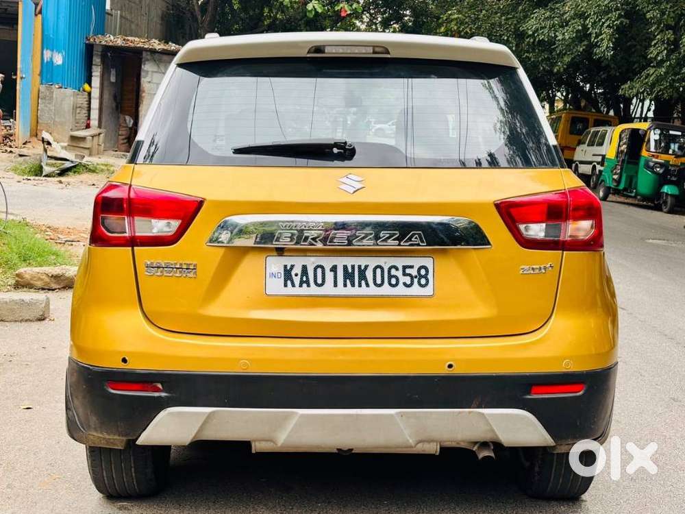 Maruti Suzuki Vitara Brezza Zdi Plus Dual Tone, 2016, Diesel